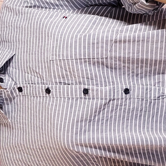 Tommy Hilfiger Women's Long Sleeve Roll-Tab Cotton Blouse Size XL - Picture 4 of 11